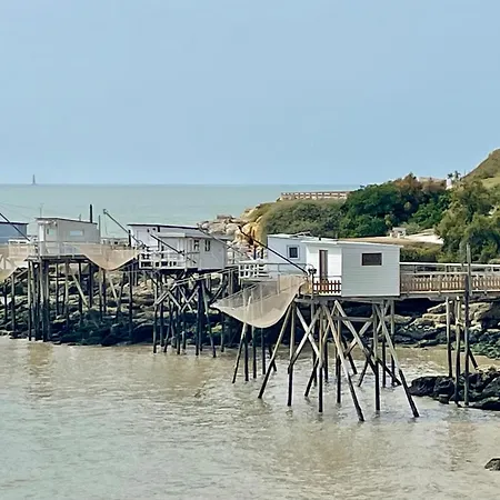 Quiet Mobile - Cc217 Les Charmettes 4 Stars